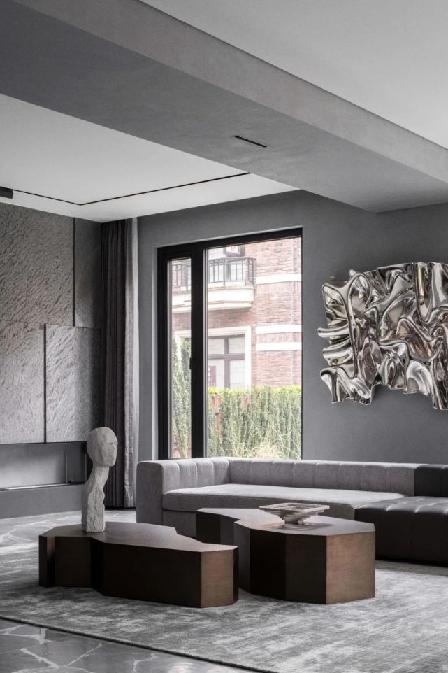 你還在用普通的水泥進(jìn)行房屋裝飾？還不趕緊試試納米微水泥吧